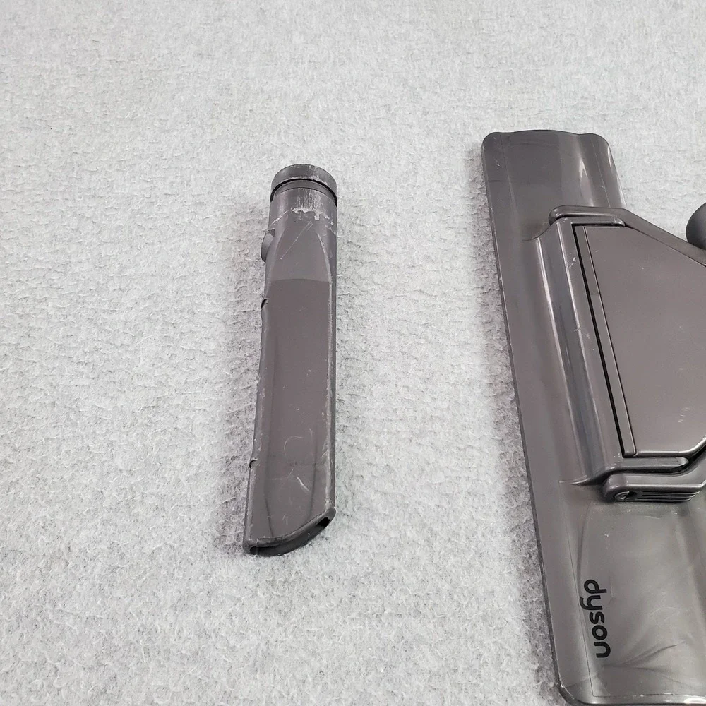 Dyson flatout floor